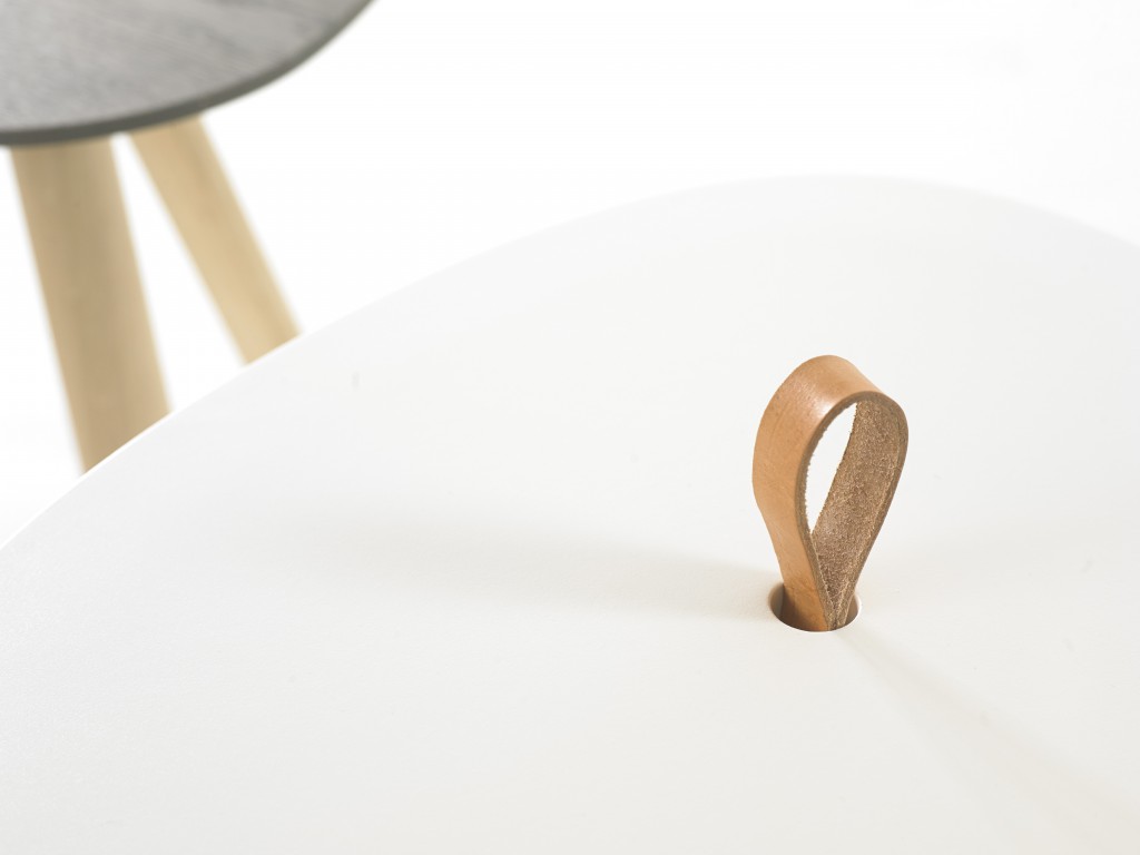 Arco Tablet by Jonas Trampedach